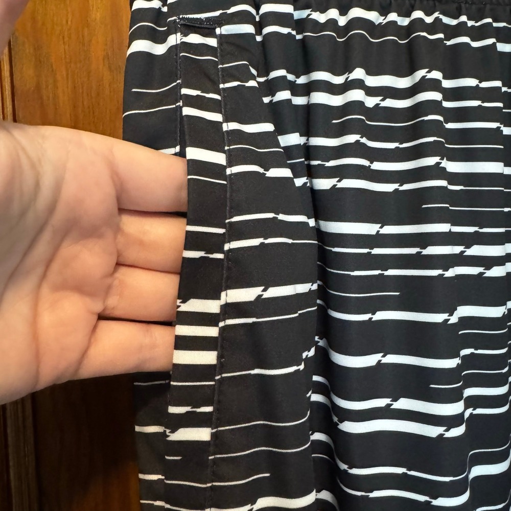 Nike Athletic Shorts Stripe Dri-FIT Gym Workout S/M Geometric Streetwear Running - Picture 3 of 6